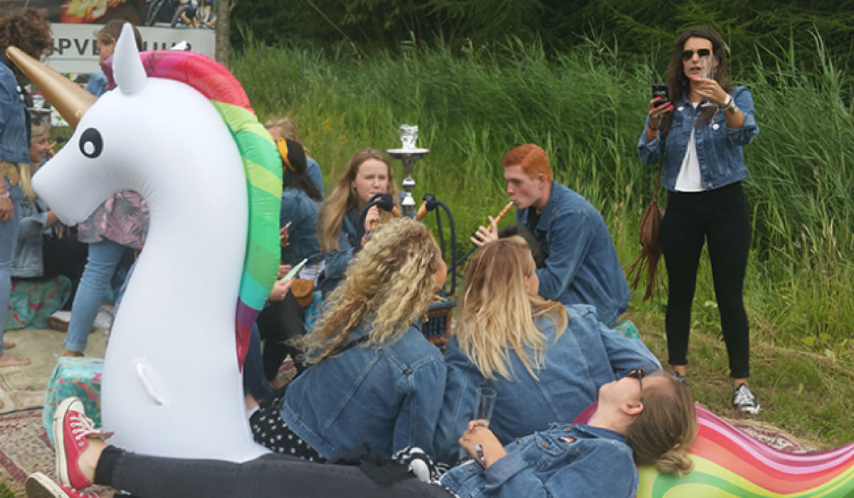 Feest in een Bar